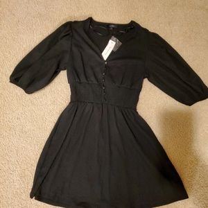 Francescas puff sleeve black dress size small (sold out in stores)
